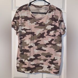 Camo tee